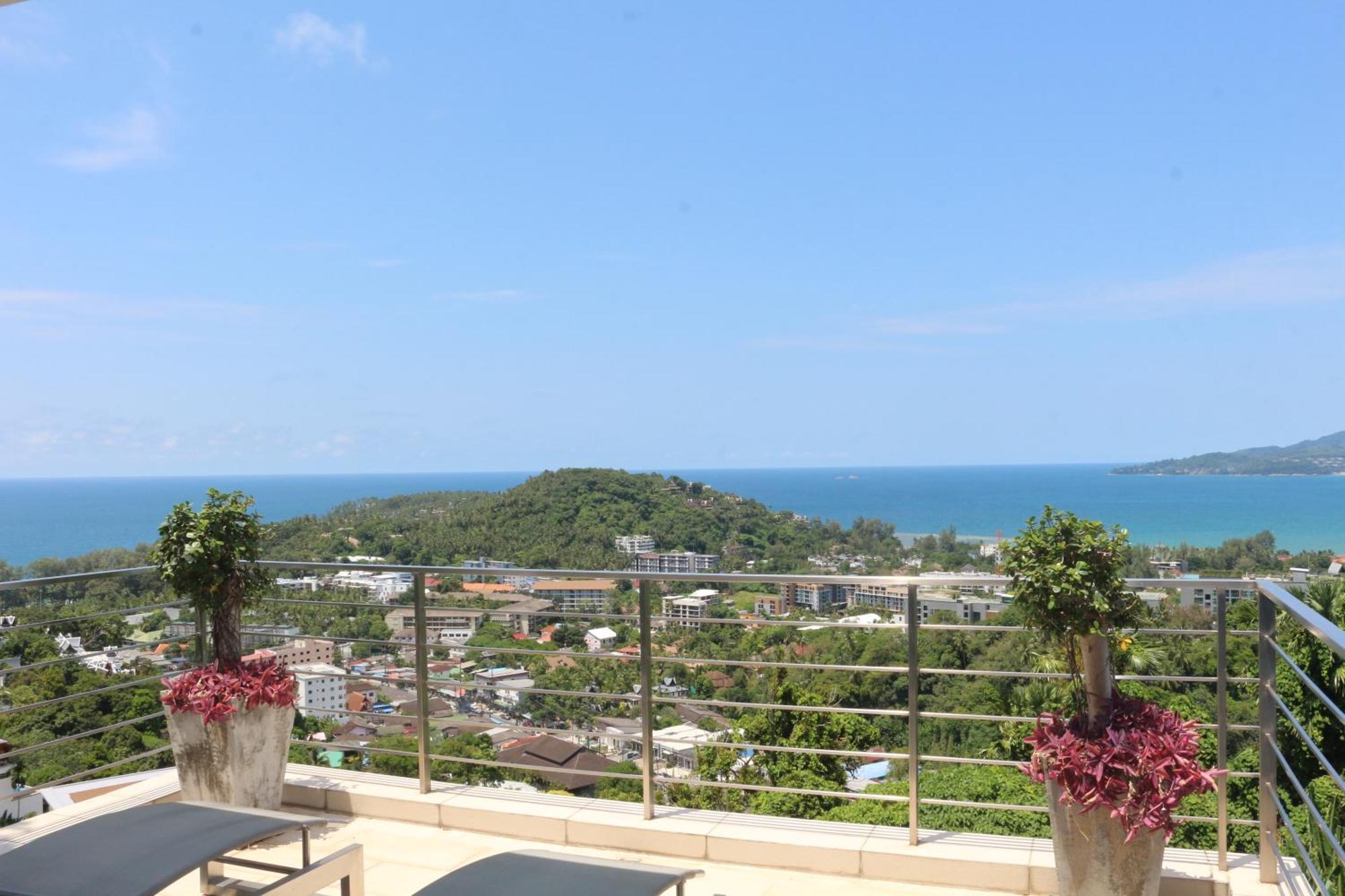 07 - Luxurious Haven With Mesmerizing Views Surin Beach  Exterior photo